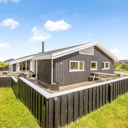 Holiday home Lillesol - 425m From The Sea By Interhome *